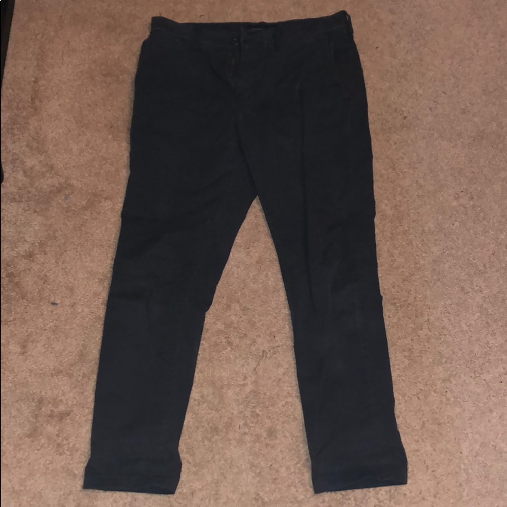 American Eagle Men’s Navy Blue Khaki Pants